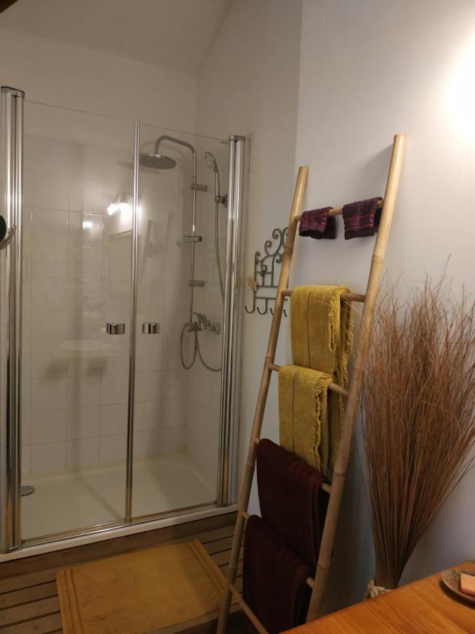 Le Clos Des Fayes Berthegon Bagian luar foto