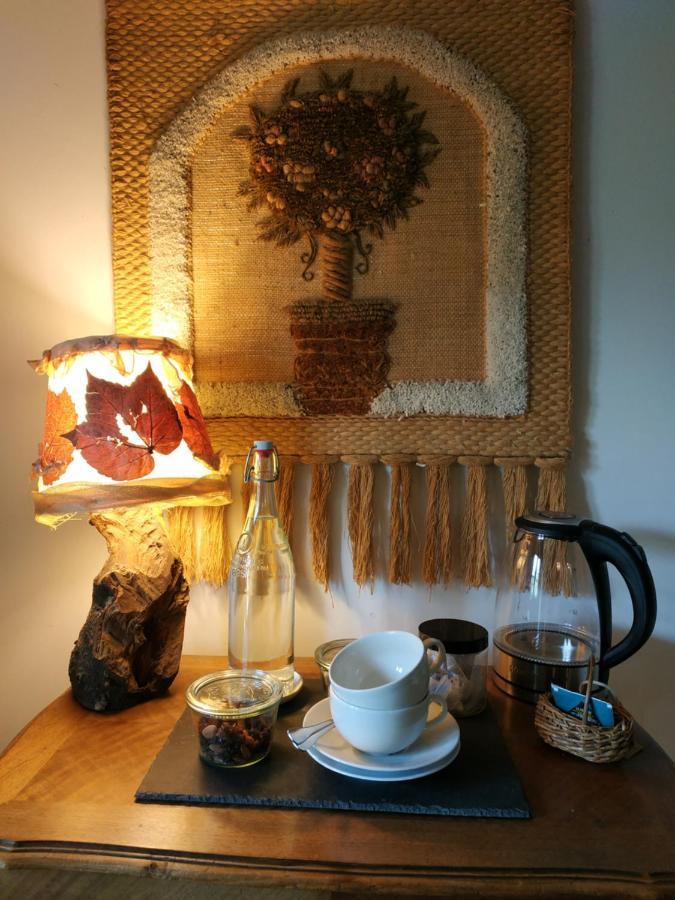 Le Clos Des Fayes Berthegon Bagian luar foto